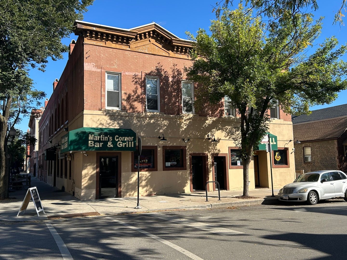 2058 W 22nd Place — Chicago, IL 60608