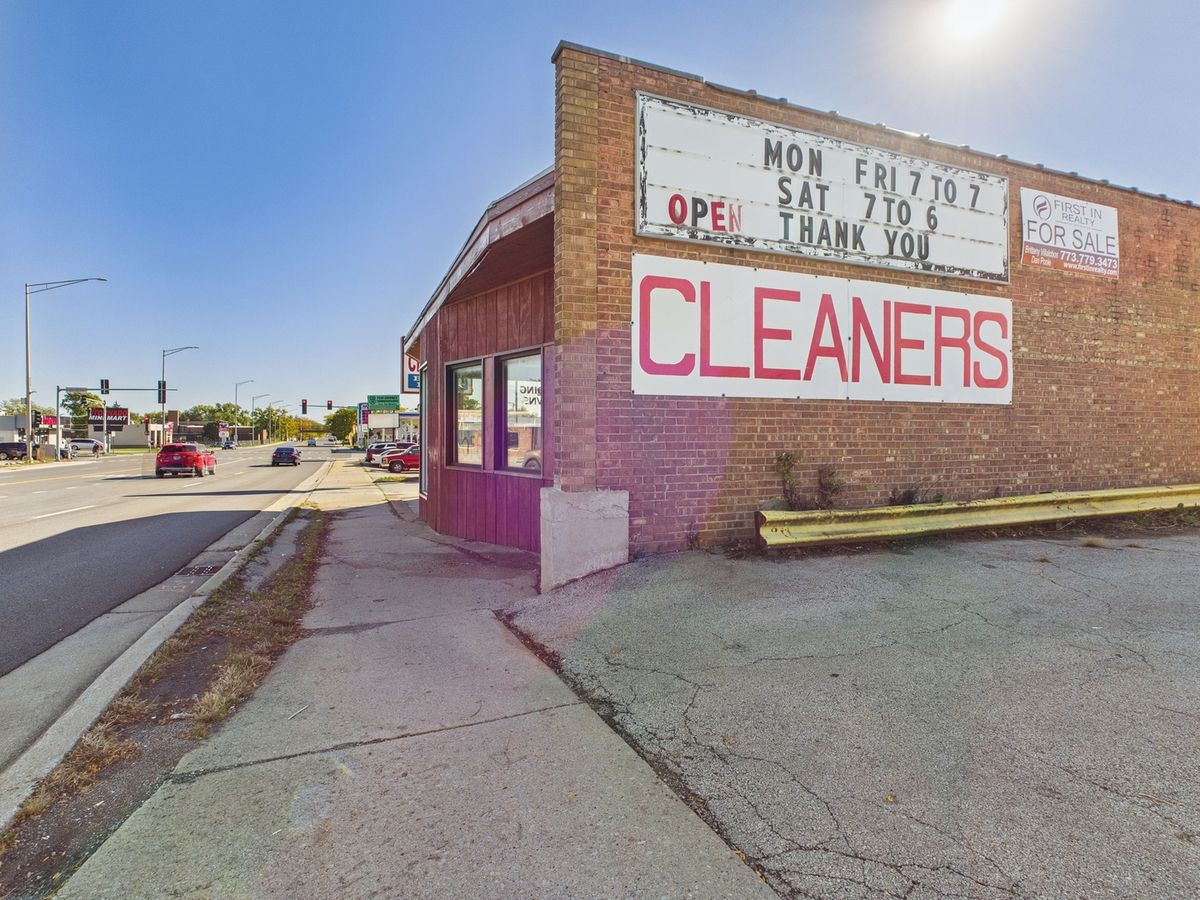 348 14th Street, Chicago Heights, IL 60411