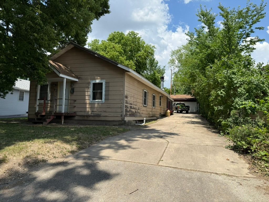 907 Parkview Street — Rockdale, IL 60436