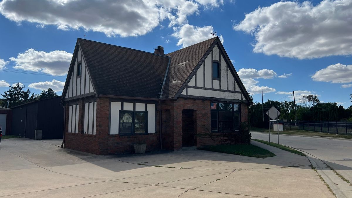 103 E Chippewa Street, Dwight, IL 60420
