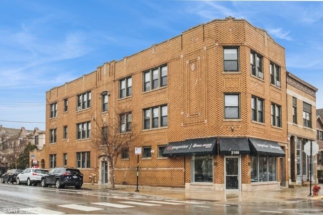 2100 W Armitage Avenue — Chicago, IL 60647