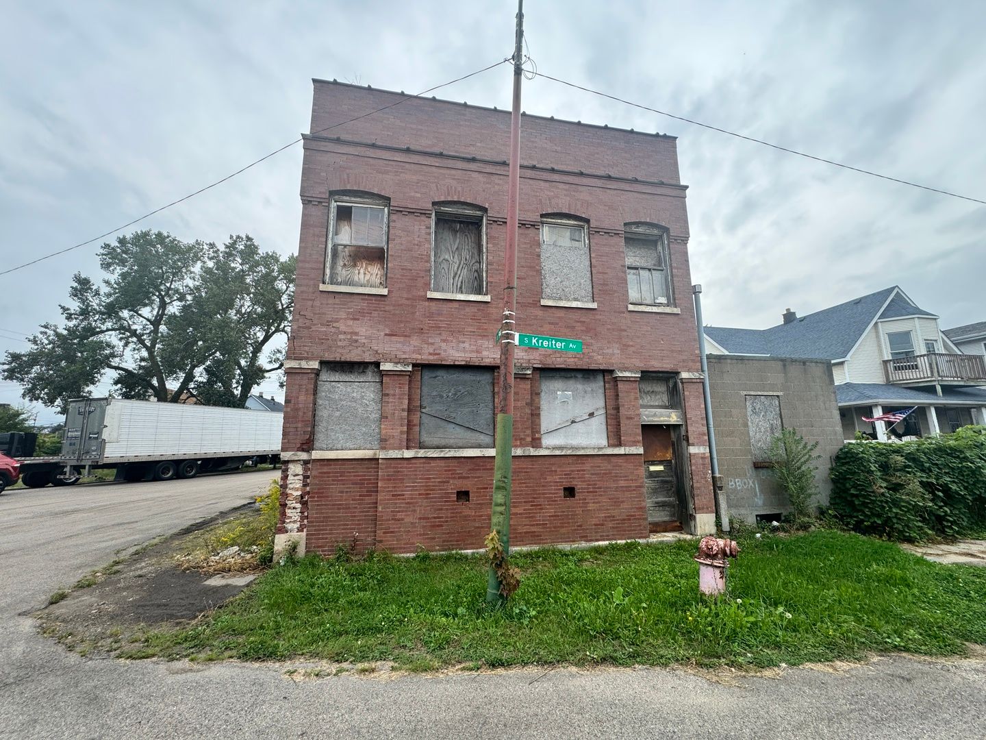9398 S Kreiter Avenue — Chicago, IL 60617