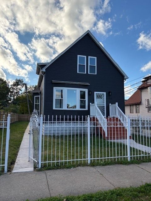 10414 S Wentworth Avenue — Chicago, IL 60628