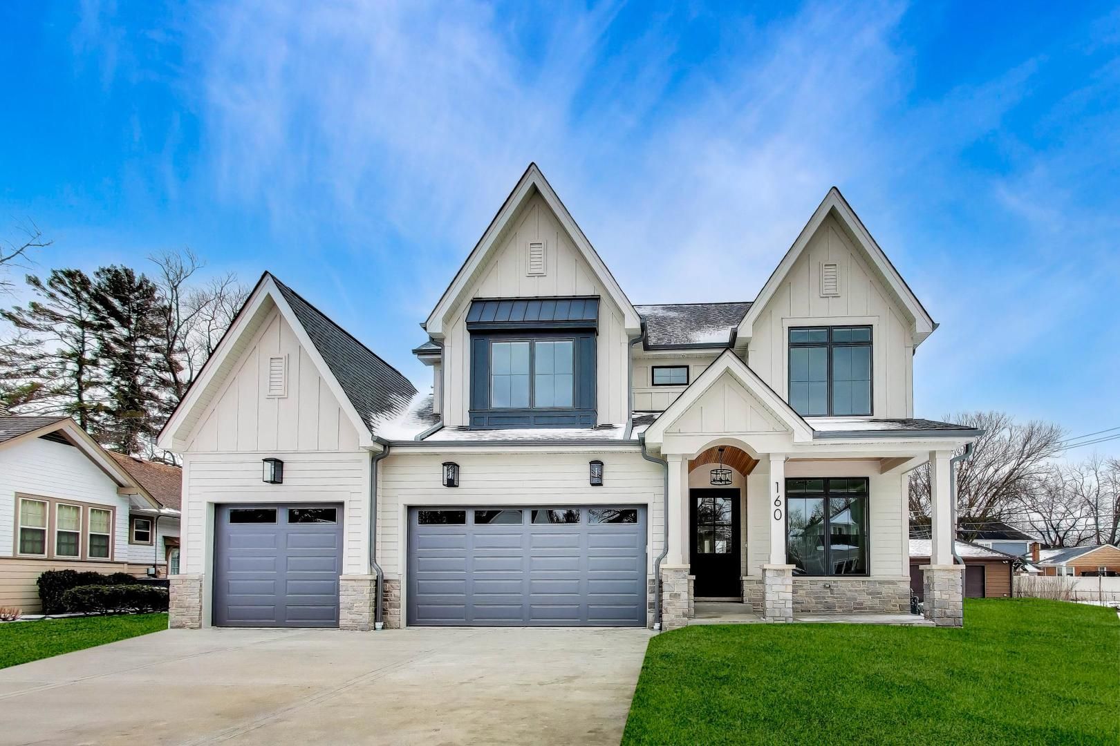 160 E Cayuga Avenue — Elmhurst, IL 60126