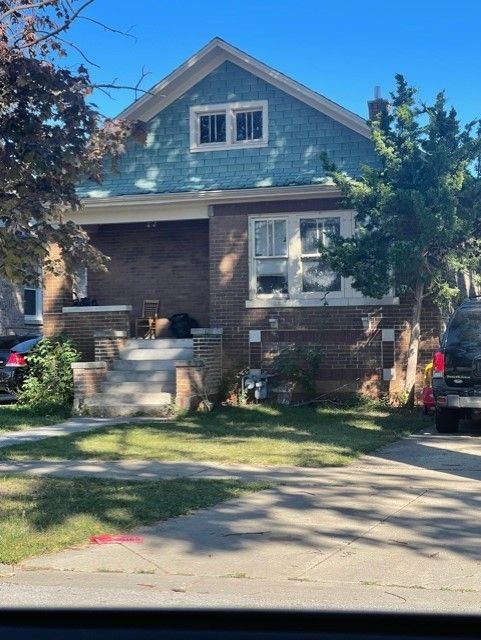 1911 S 11th Avenue — Maywood, IL 60153