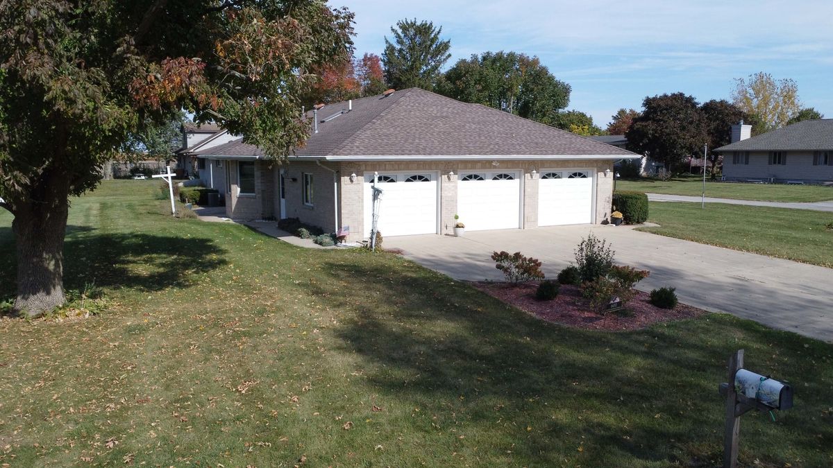 601 N Church Street, Crescent City, IL 60928