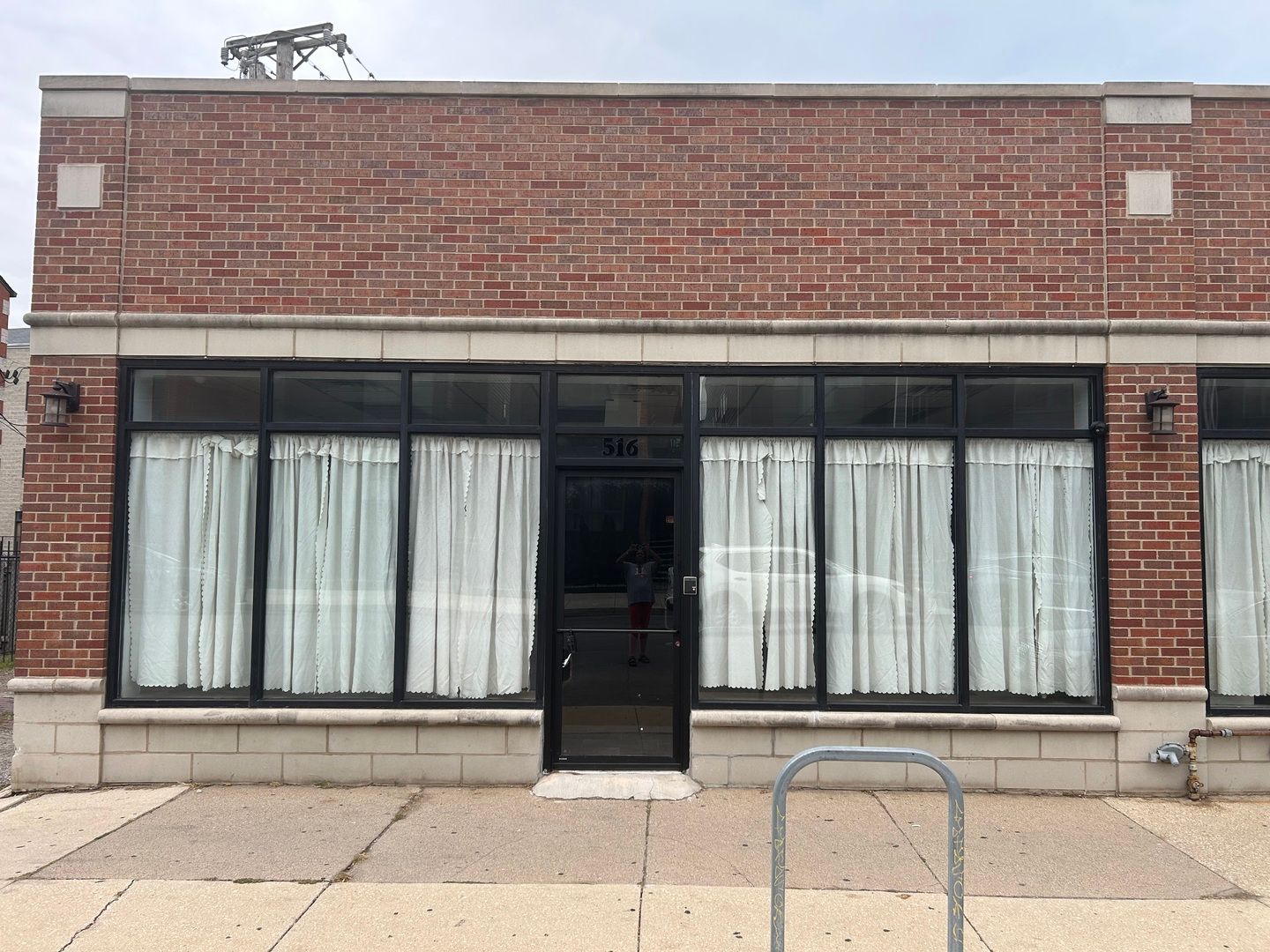 516 43rd Street — Chicago, IL 60653