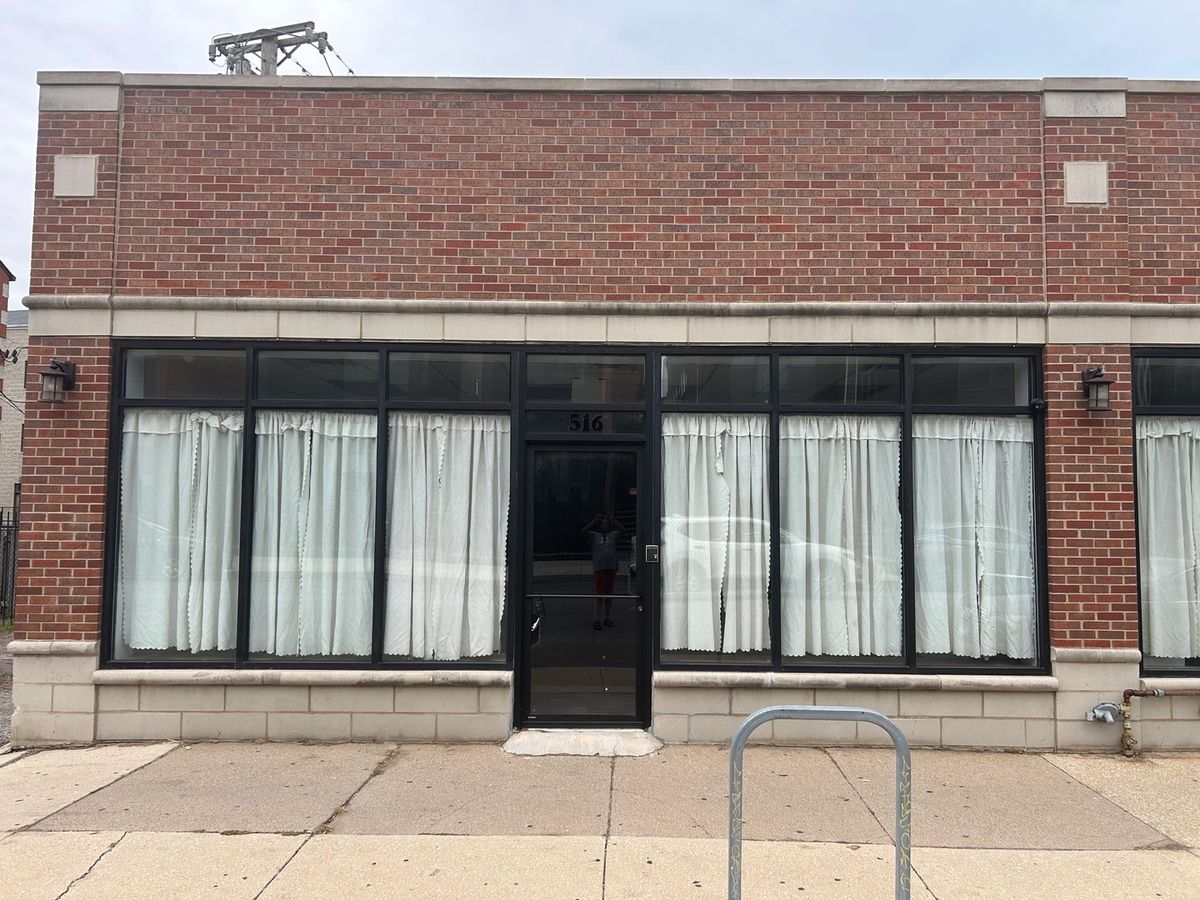 516 43rd Street, Chicago, IL 60653