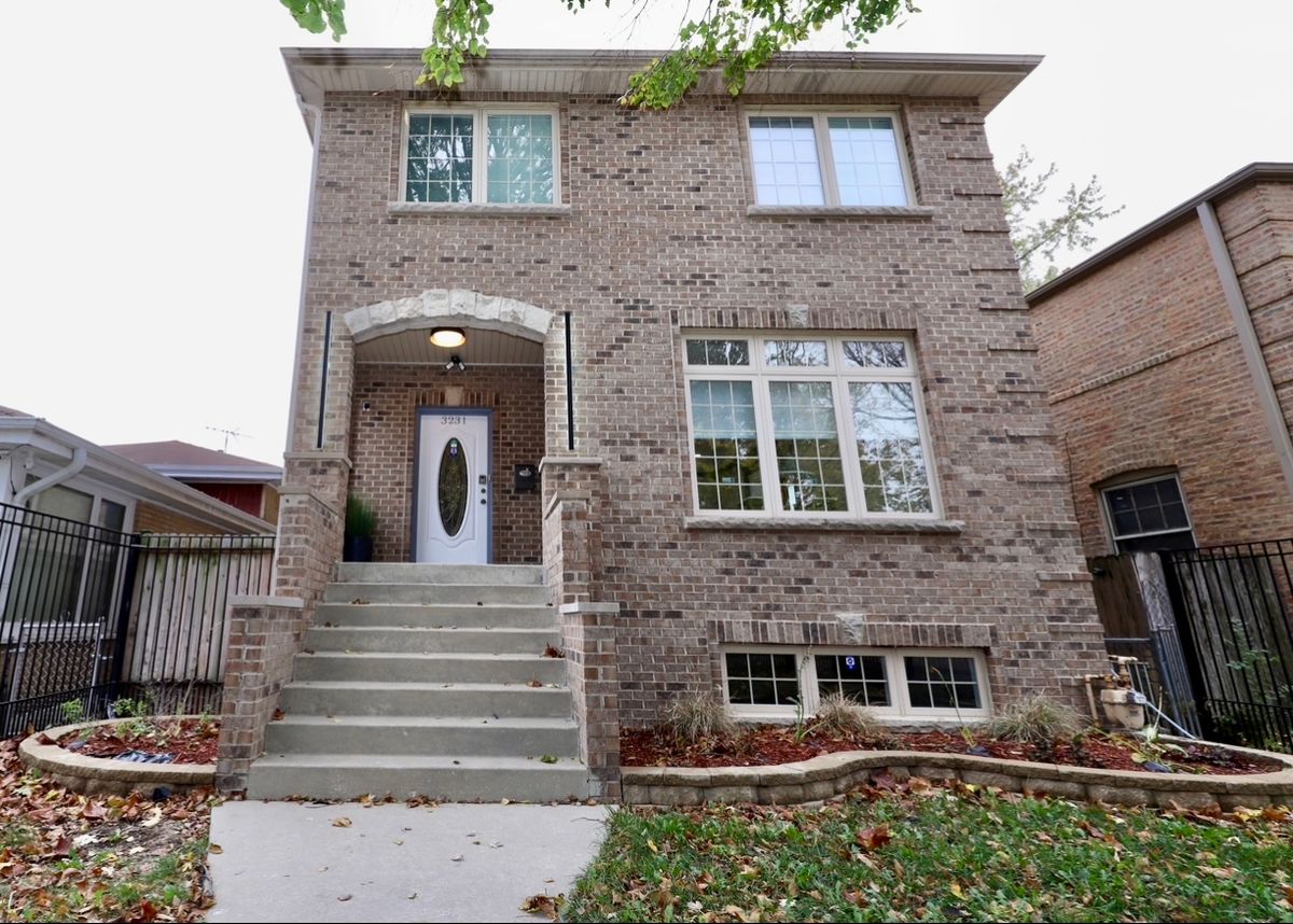 3231 OCTAVIA Avenue, Chicago, IL 60634
