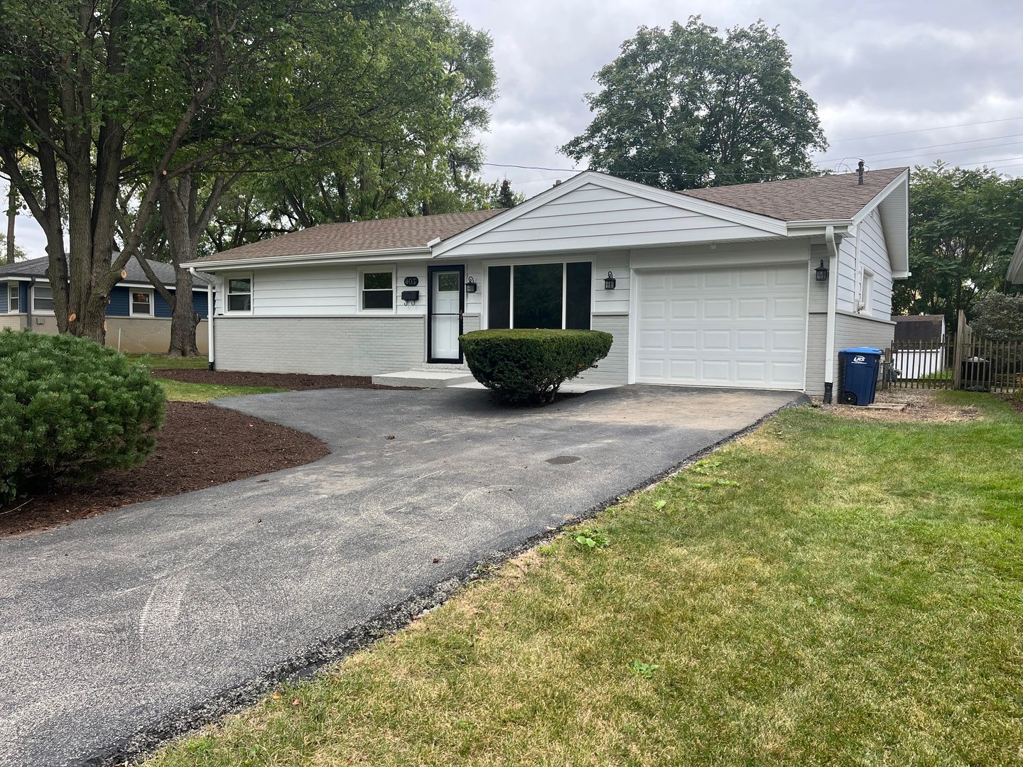 403 Burlington Avenue — Clarendon Hills, IL 60514
