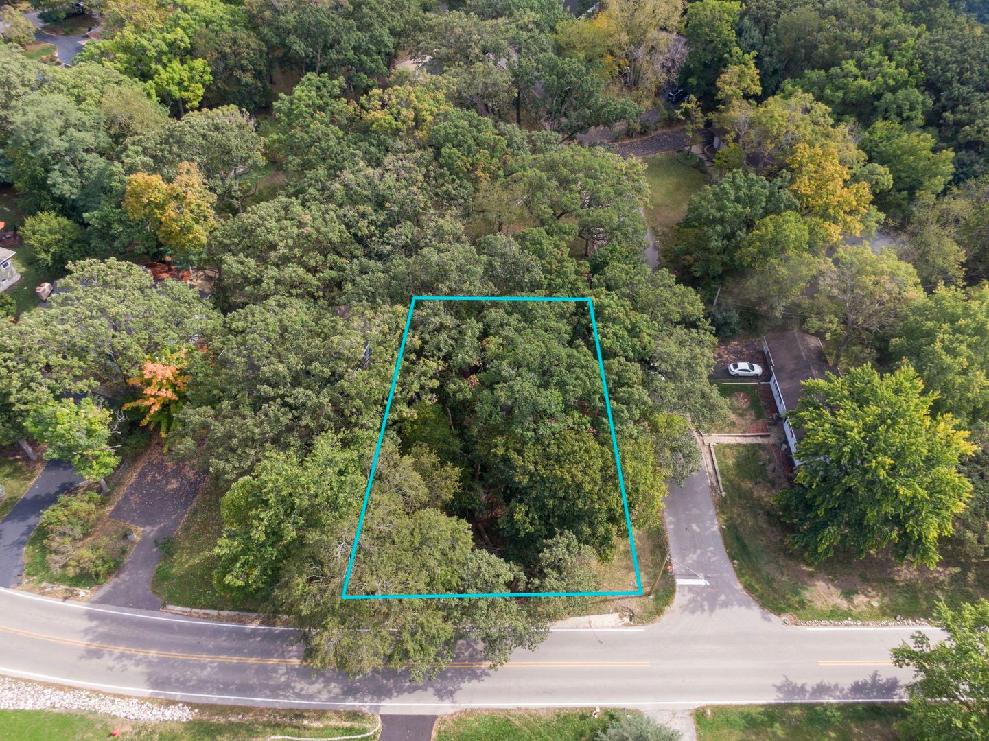 Lot 8 Elmwood Drive — Carpentersville, IL 60110