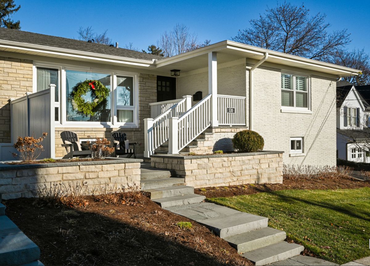 530 Anthony Street, Glen Ellyn, IL 60137