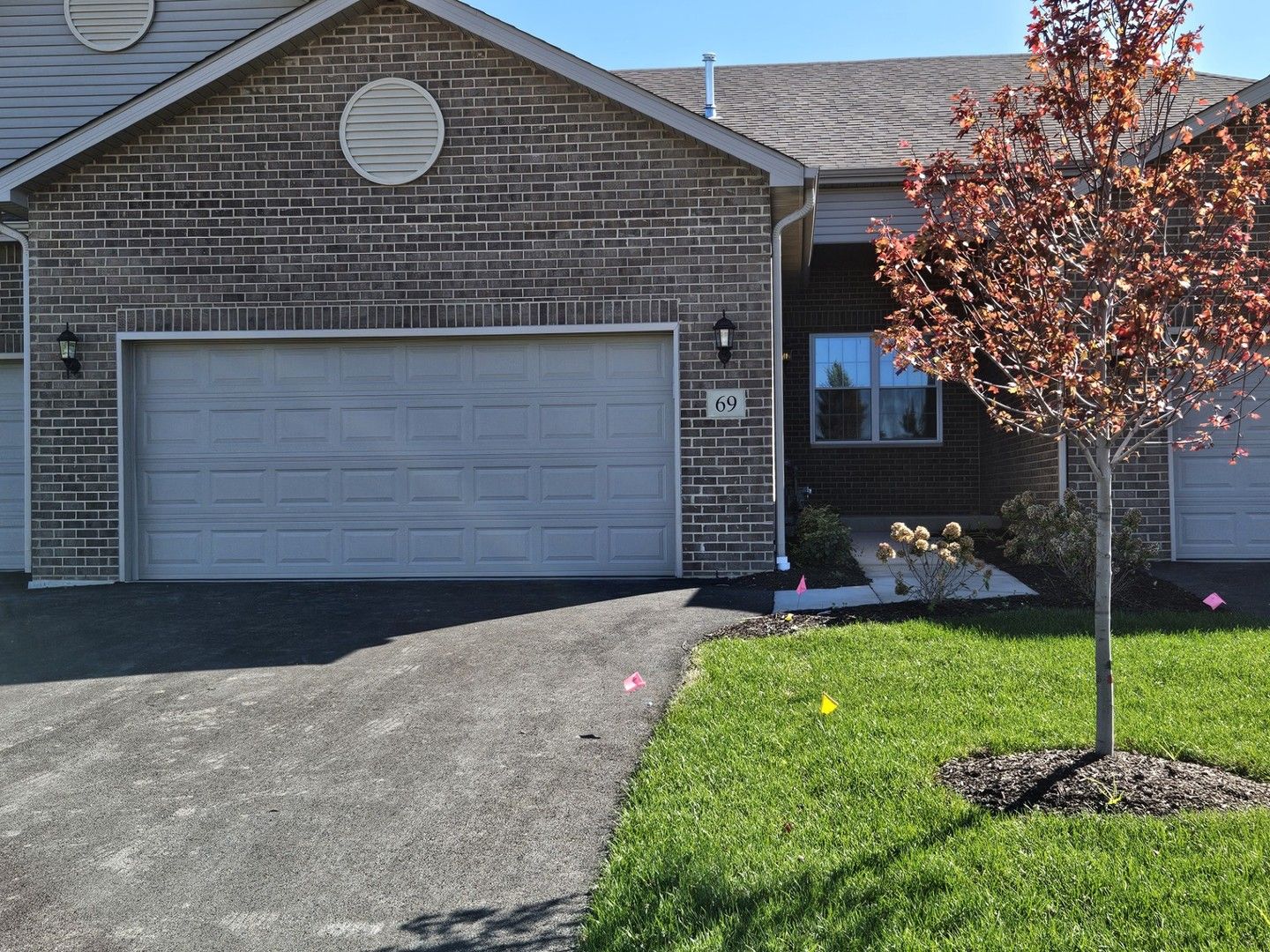 69 Olympus Drive — Tinley Park, IL 60477