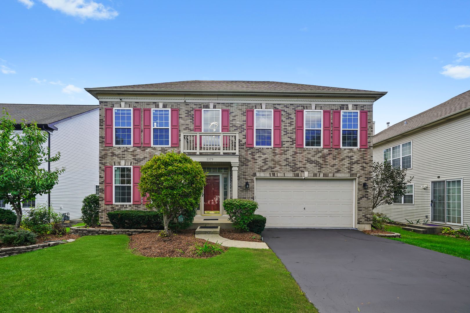 1379 W Deer Court — Palatine, IL 60067