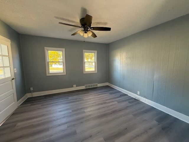 406 S Division Avenue, Polo, IL 61064