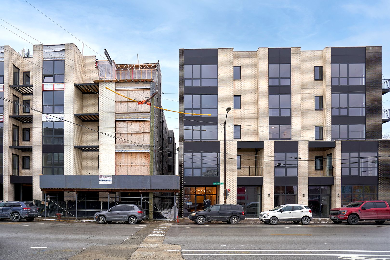 503 E Pershing Avenue #401 — Chicago, IL 60653