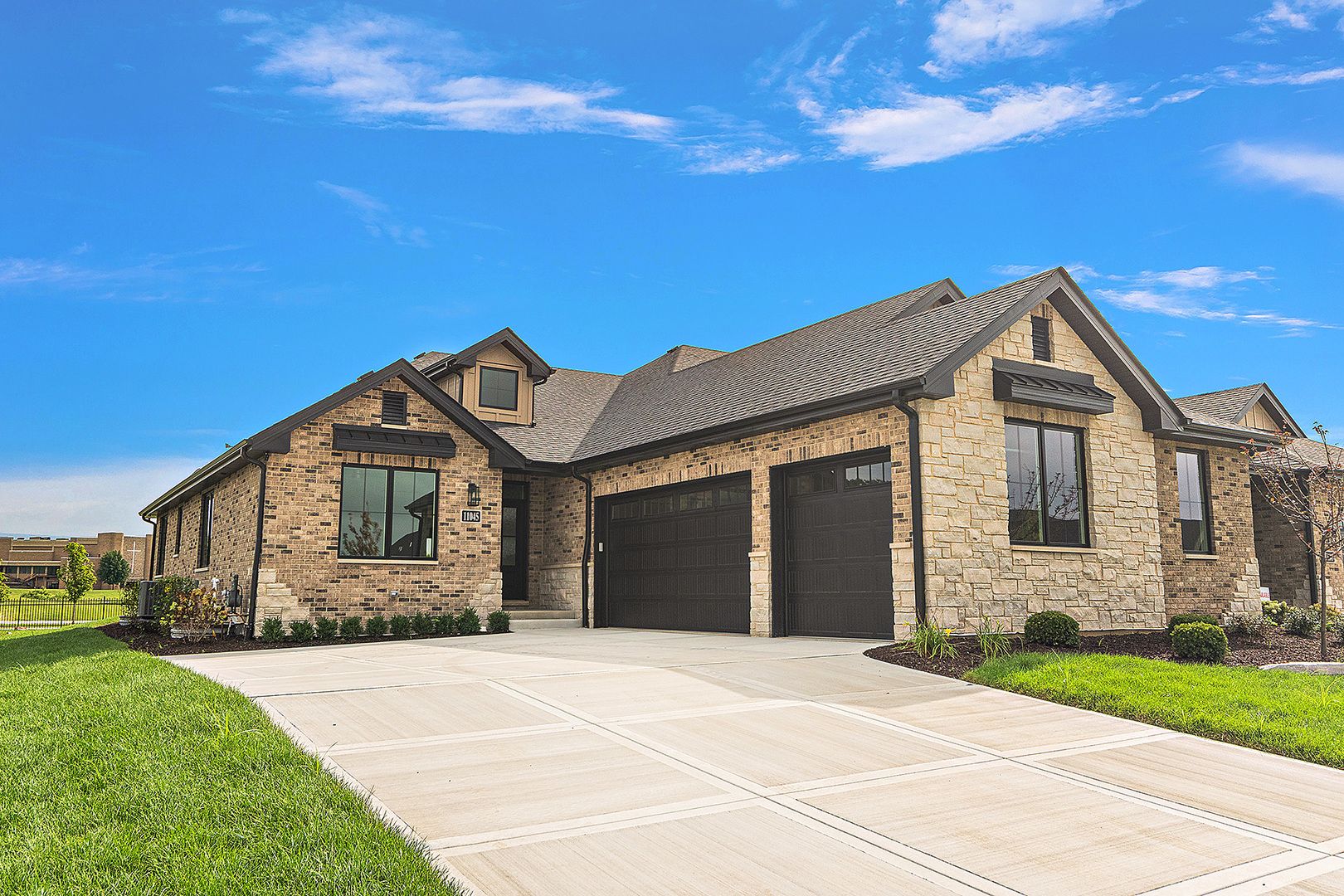 11045 Lizmore Lane — Orland Park, IL 60467
