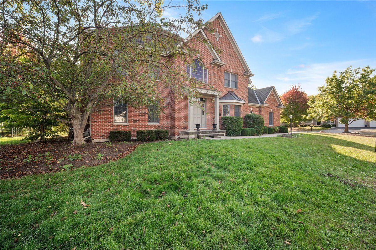 1084 Redwood Drive — Yorkville, IL 60560