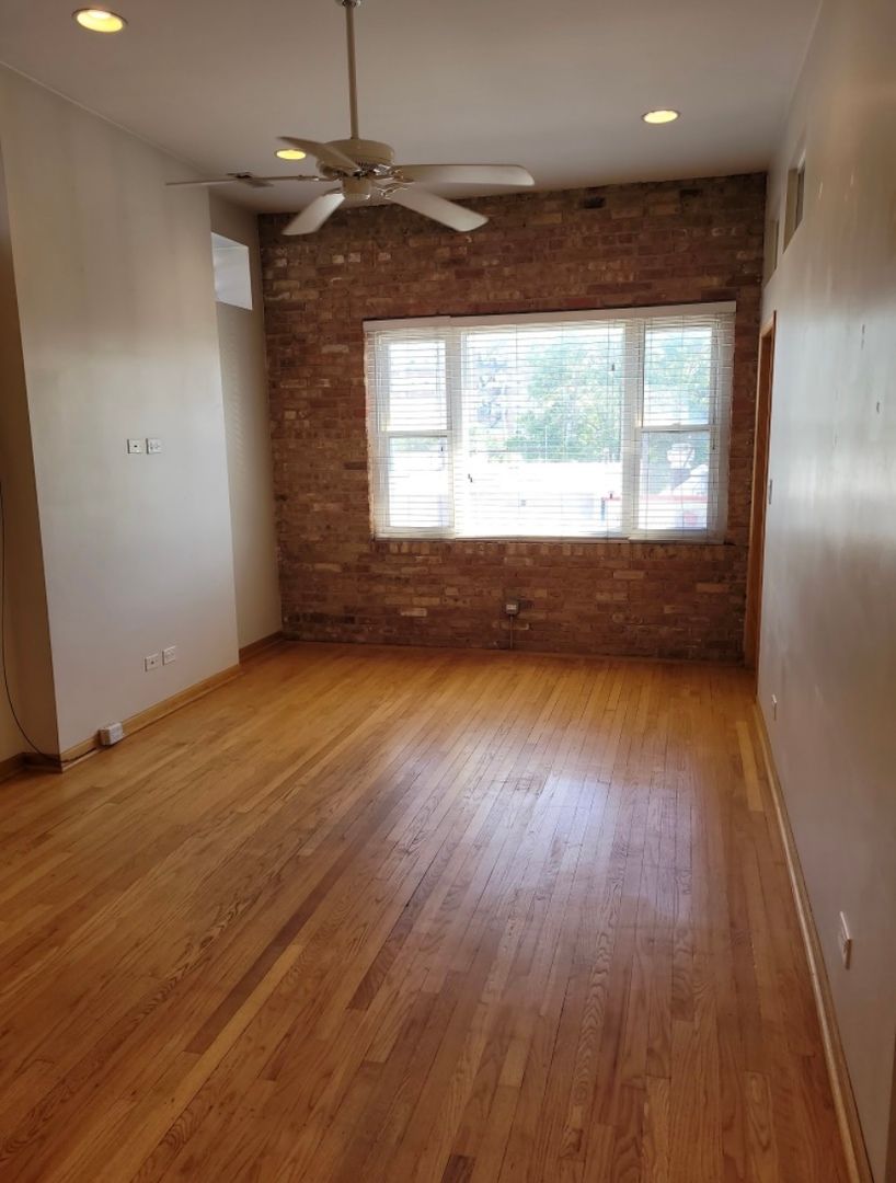 2350 W Grand Ave, Chicago, IL — photo 8