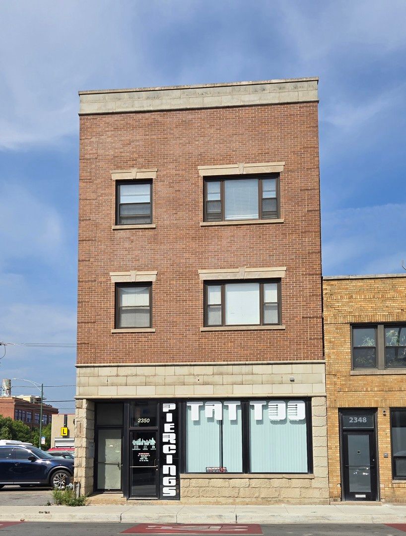 2350 W Grand Avenue — Chicago, IL 60612