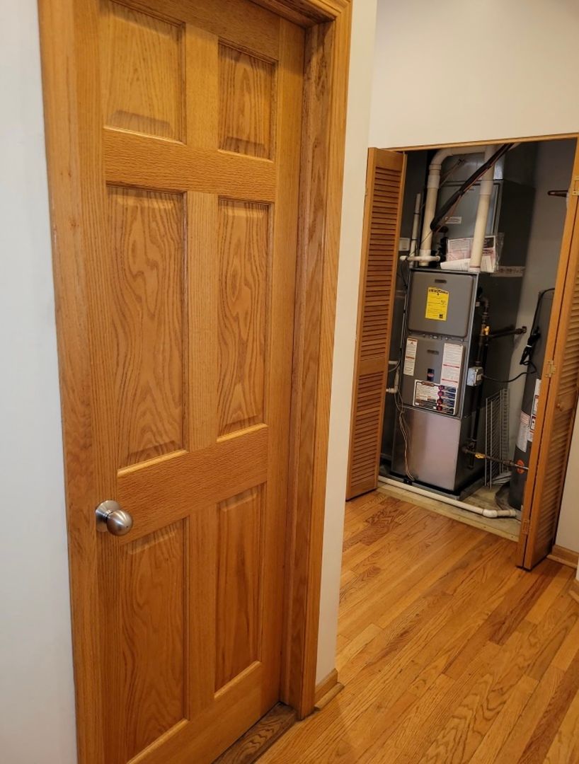 2350 W Grand Ave, Chicago, IL — photo 6
