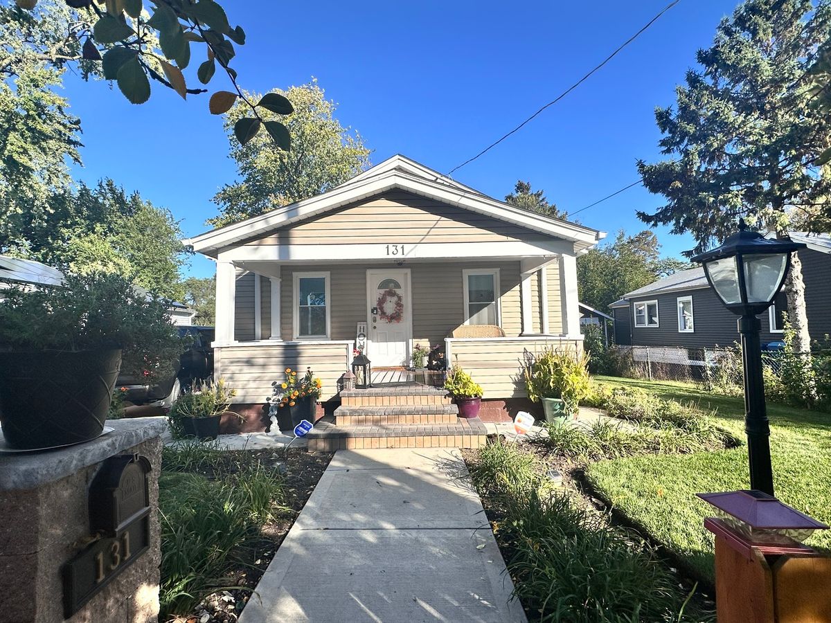 131 KENDALL Street, Aurora, IL 60505