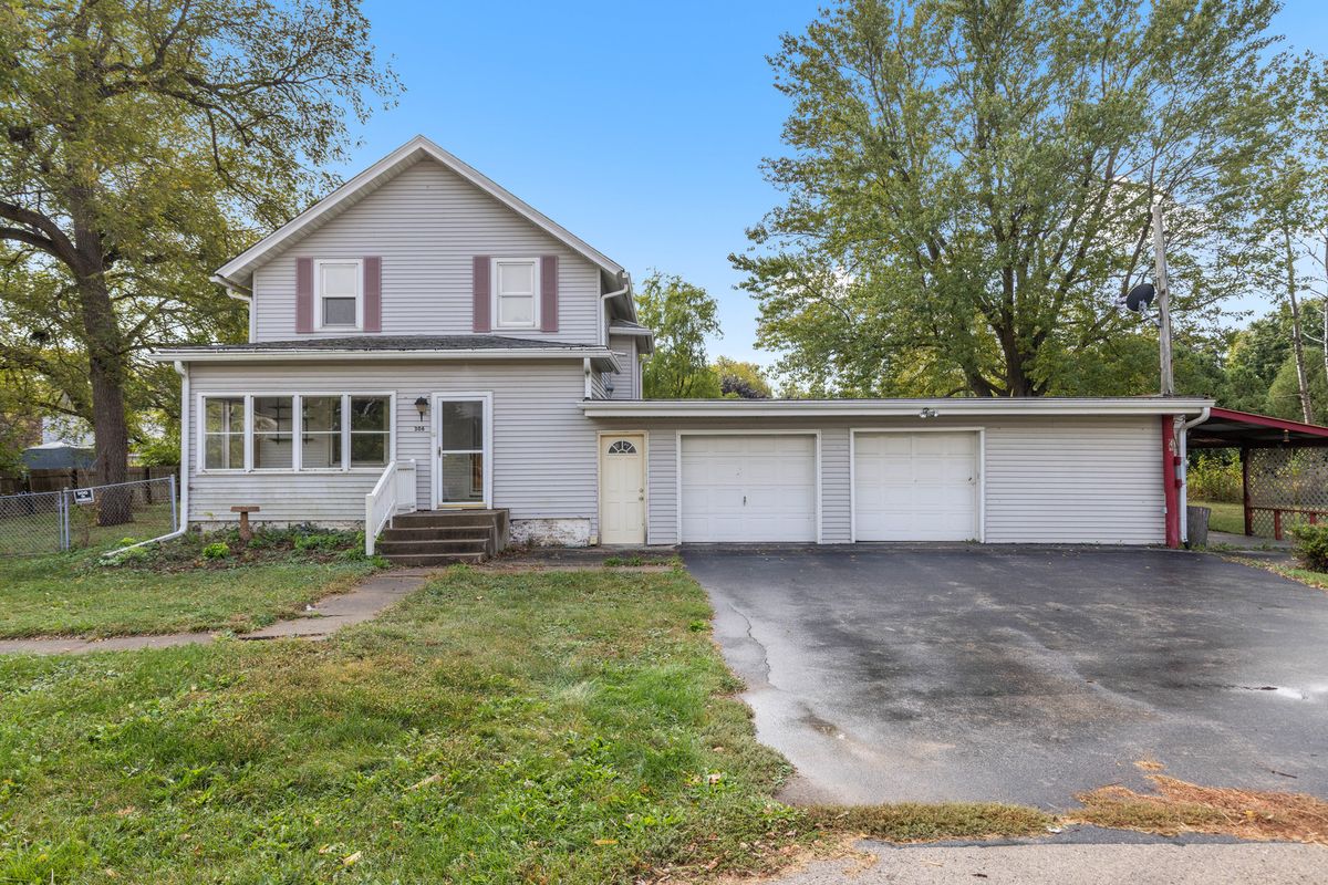 306 Chicago Avenue, Davis Junction, IL 61020