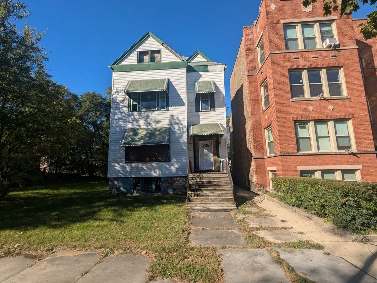7732 Normal Avenue, Chicago, IL 60620