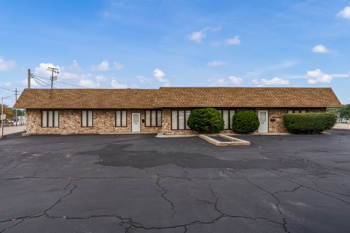 3926 BROADWAY, Rockford, IL 61108