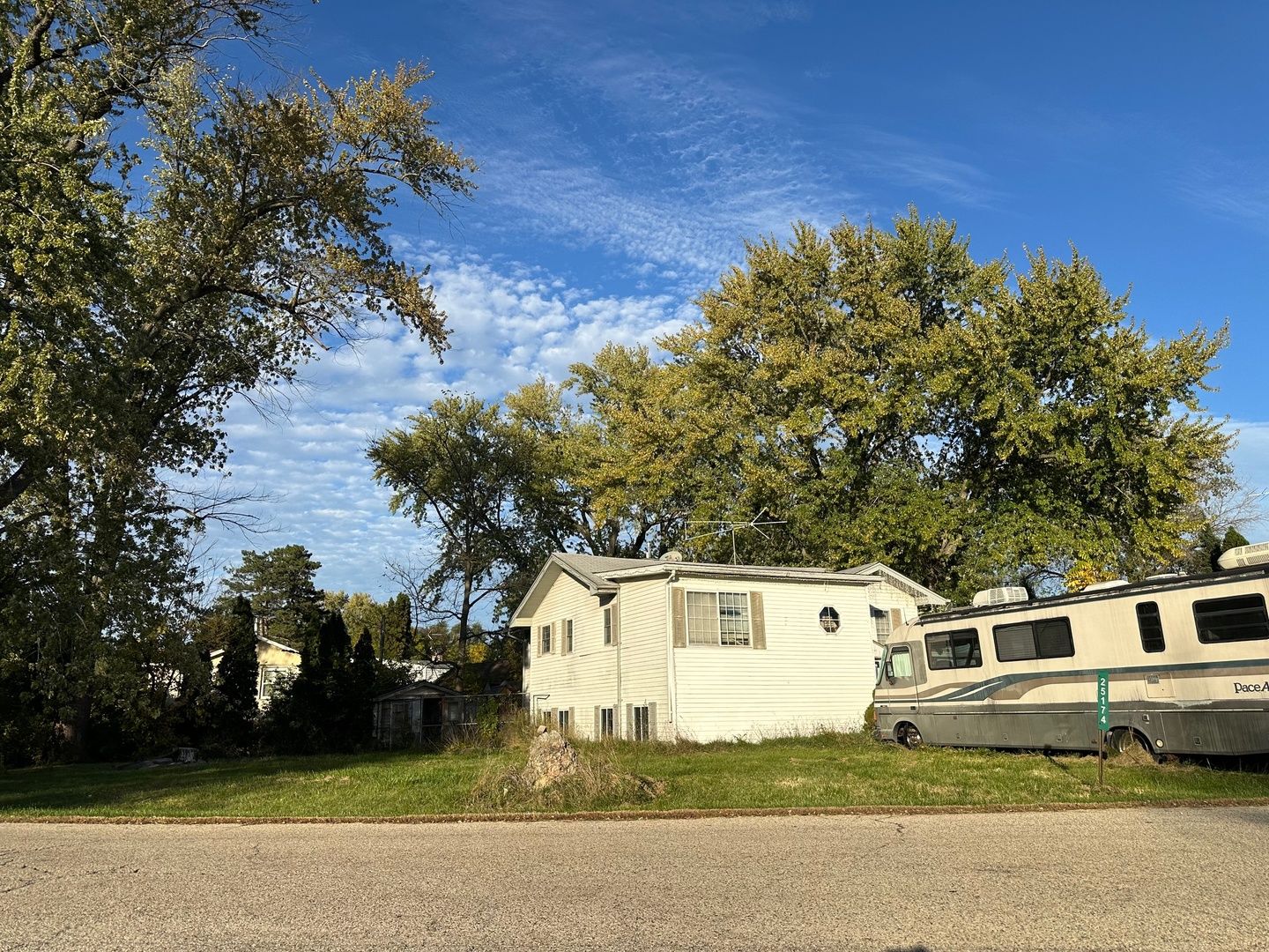 25174 Claridan Avenue — Antioch, IL 60002