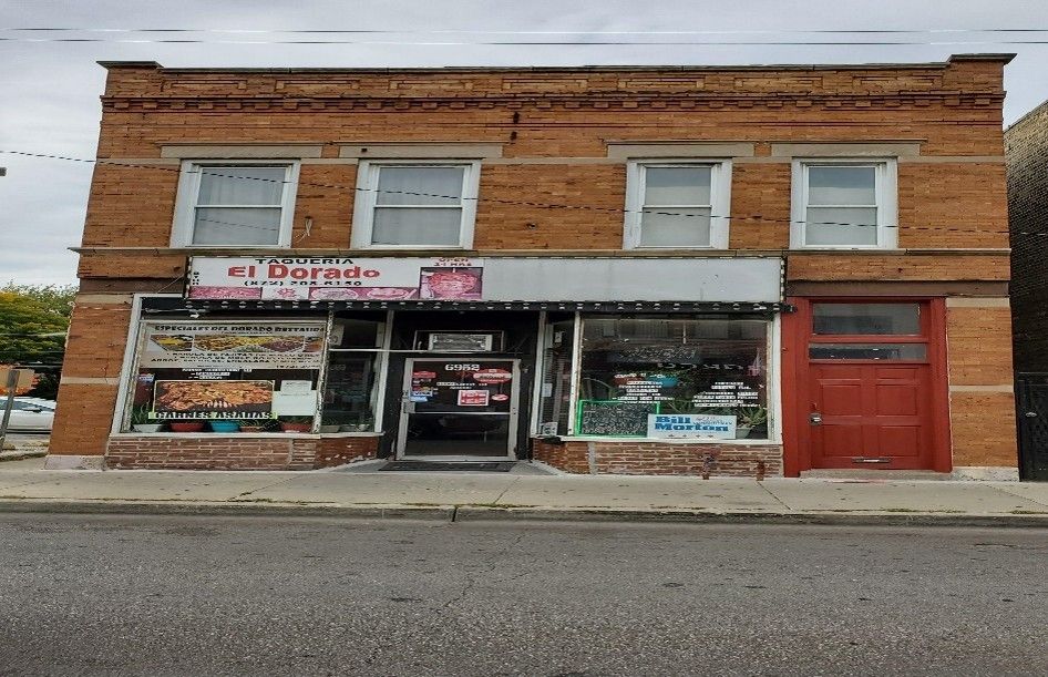 6952 Clark Street, Chicago, IL 60626