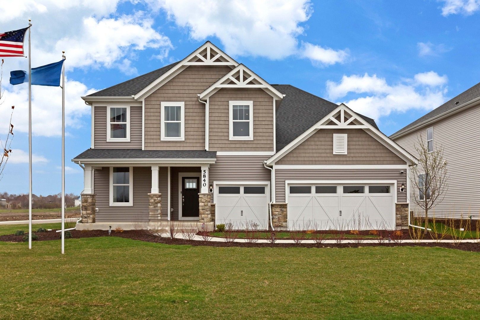 2419 Lawlor Lane — Naperville, IL 60564