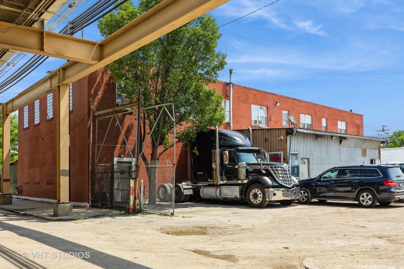 5125 W Lake Street — Chicago, IL 60644