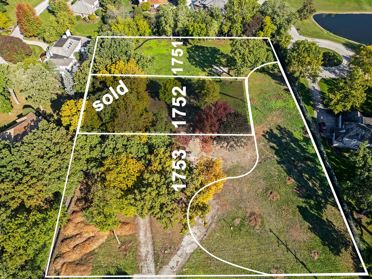 1753 Midwest Club Parkway, Oak Brook, IL 60523