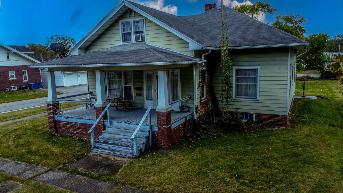 300 Axtel Avenue, Milford, IL 60953
