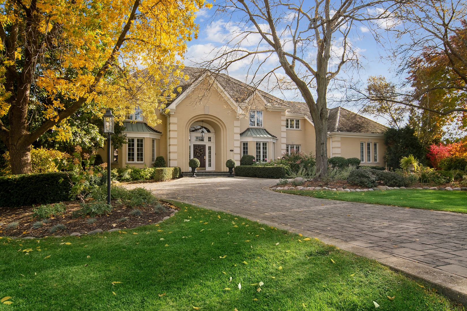 1520 Macalpin Circle — Inverness, IL 60010