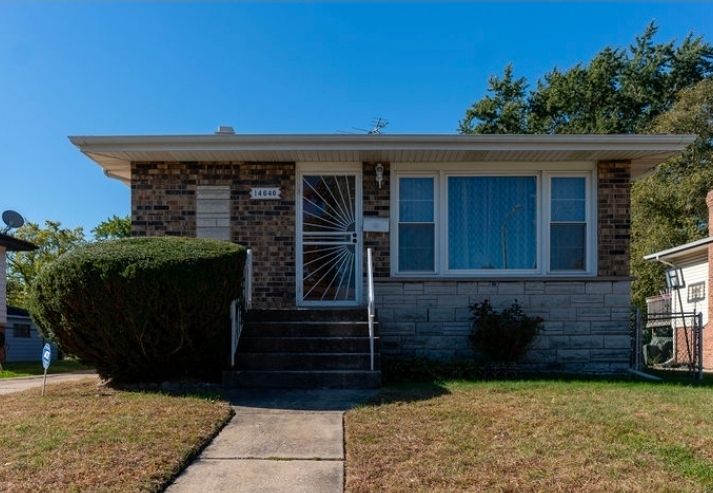 14640 MEMORIAL Drive — Dolton, IL 60419