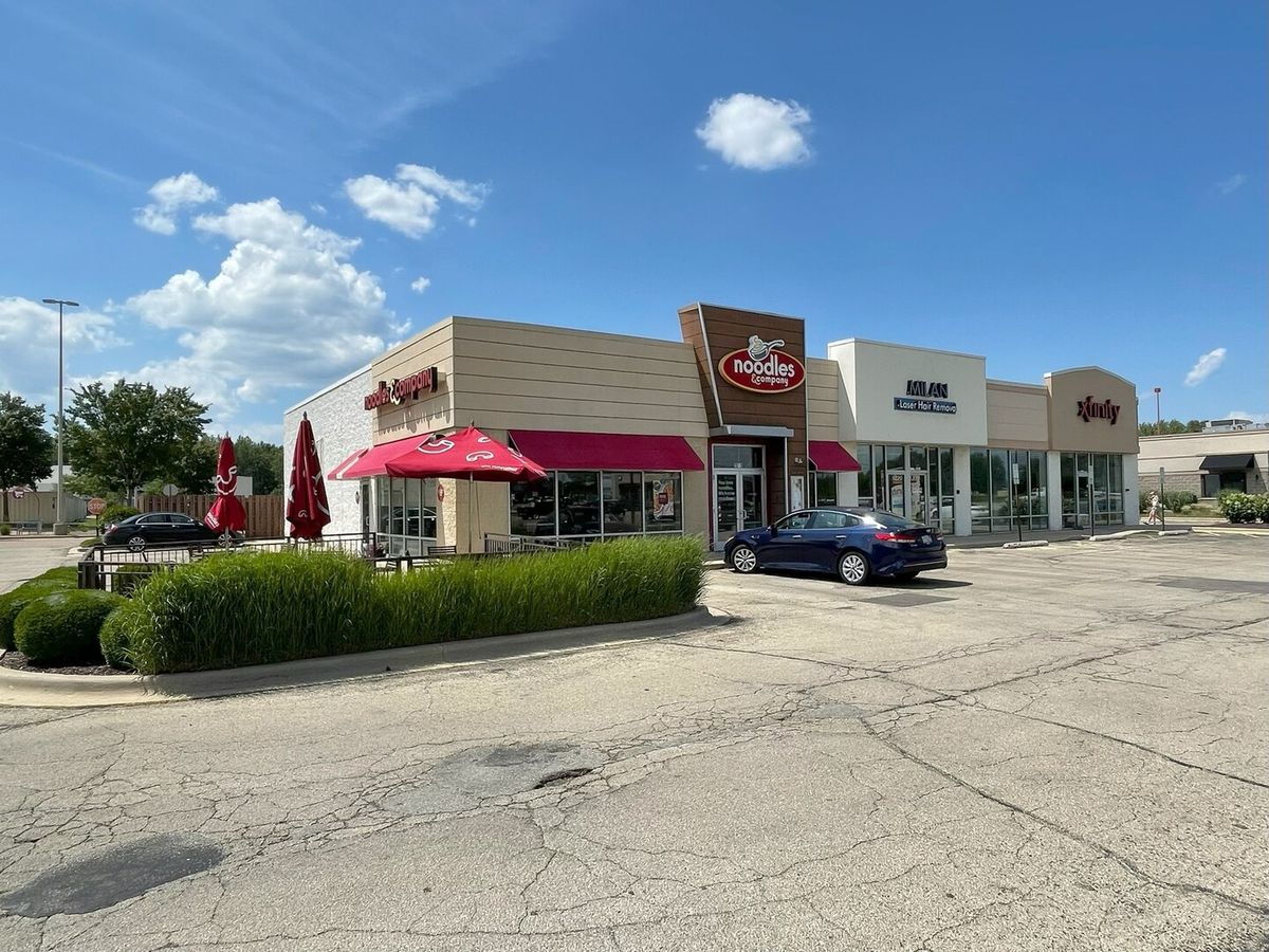 2561 Sycamore Road, DeKalb, IL 60115