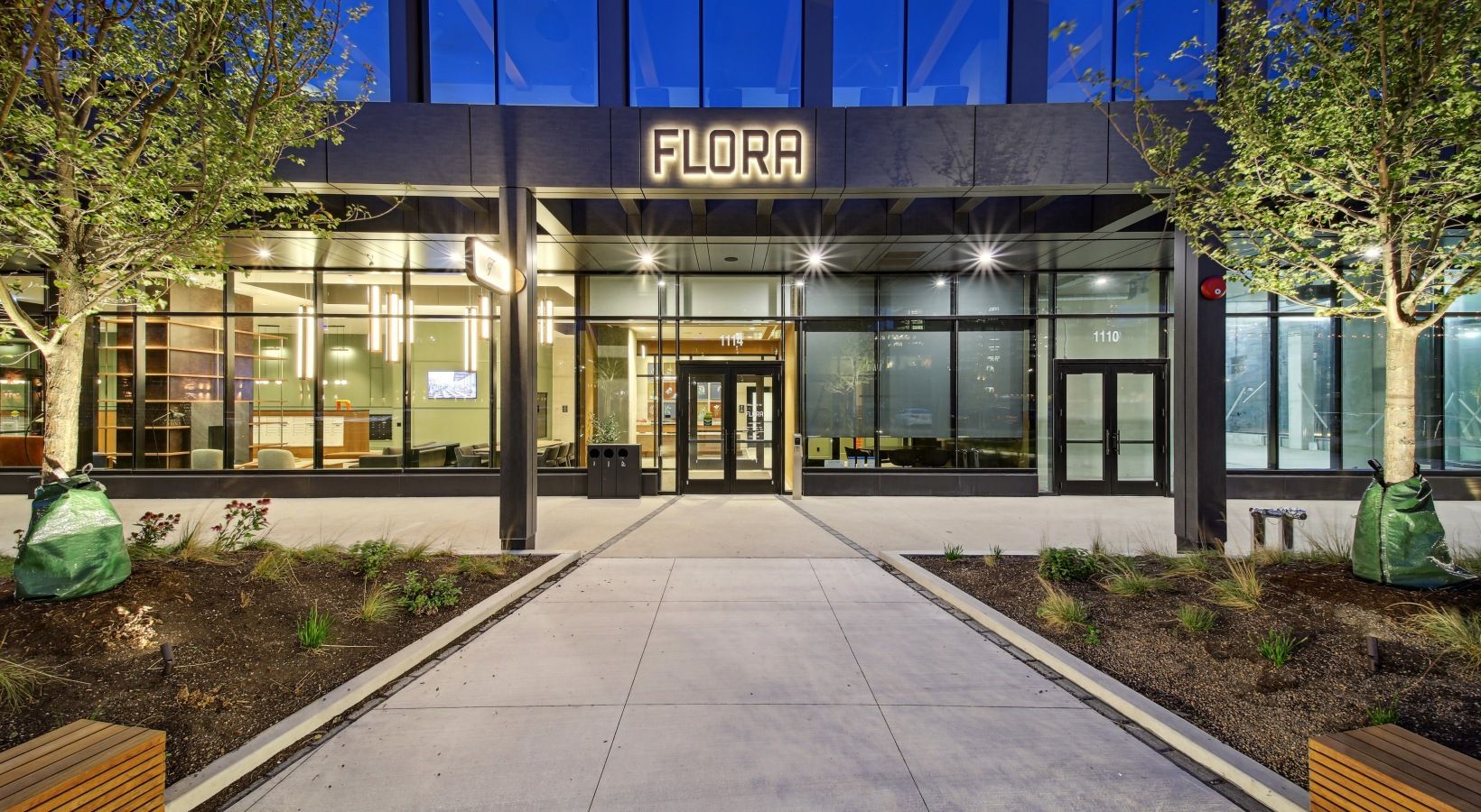 1114 W Carroll Avenue #PH-3201 — Chicago, IL 60607