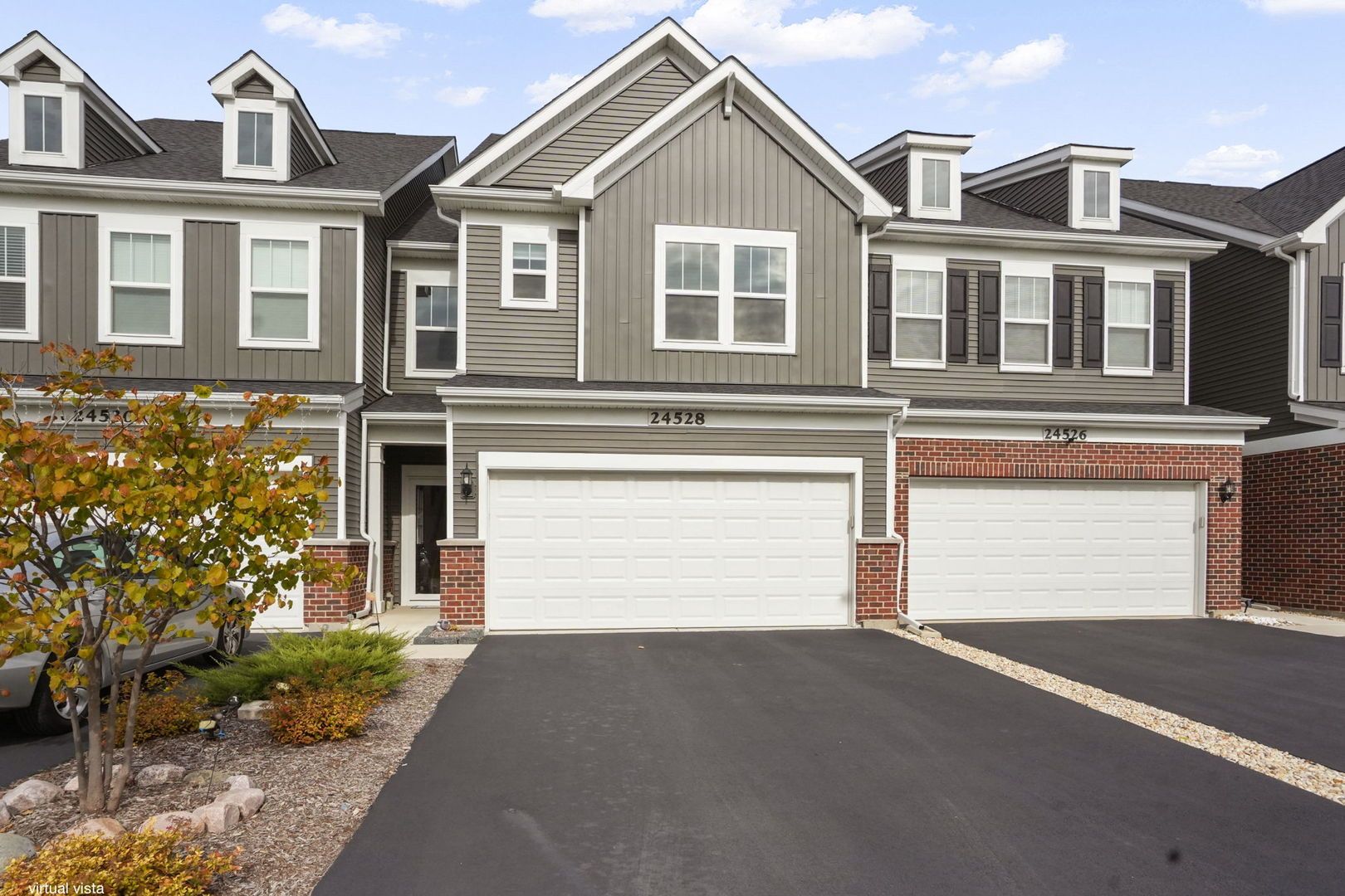 24528 W Alexis Lane — Plainfield, IL 60585