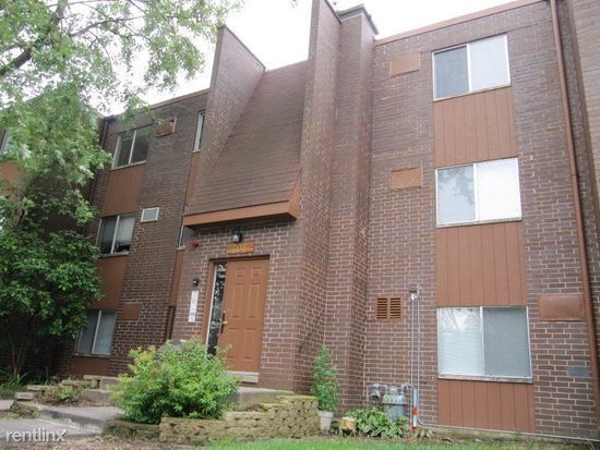 701 spruce Court, Vernon Hills, IL 60061