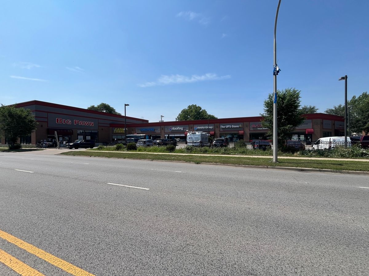 10226 Indianapolis Avenue, Chicago, IL 60617