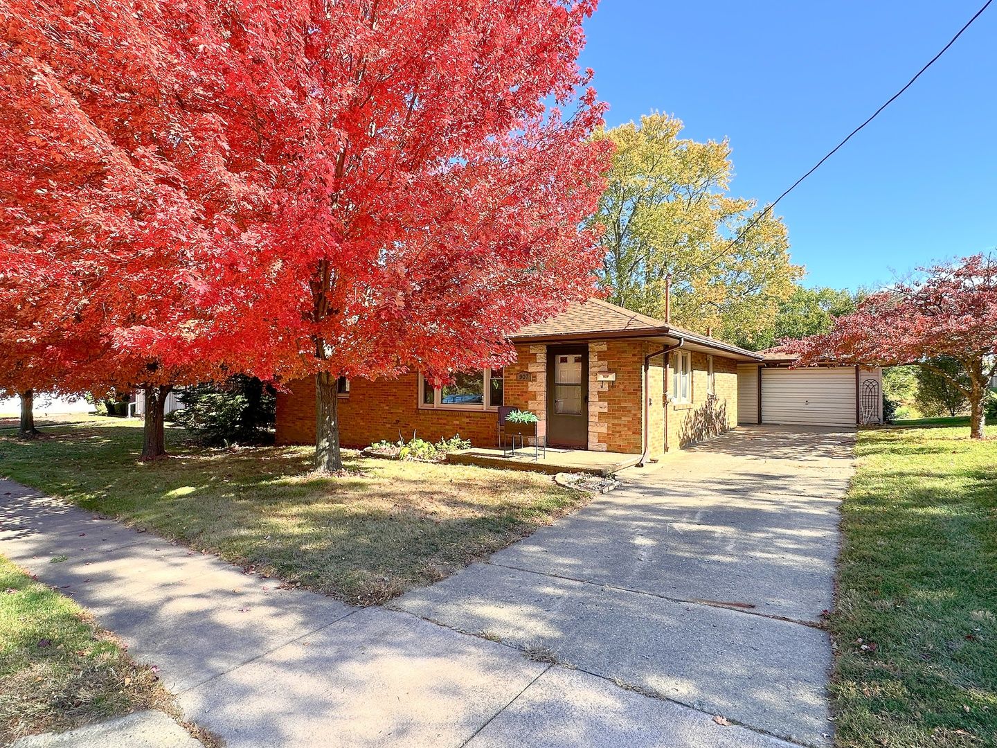907 S Park Street — Streator, IL 61364