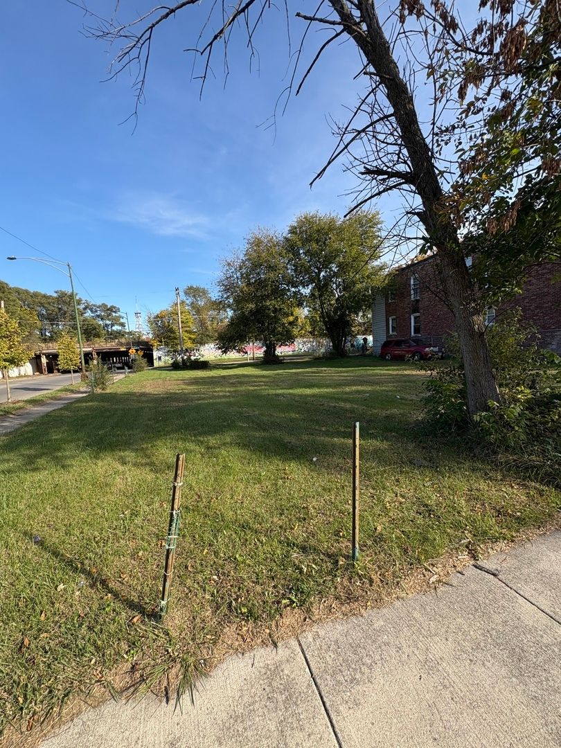 1050 W 57th Street — Chicago, IL 60621