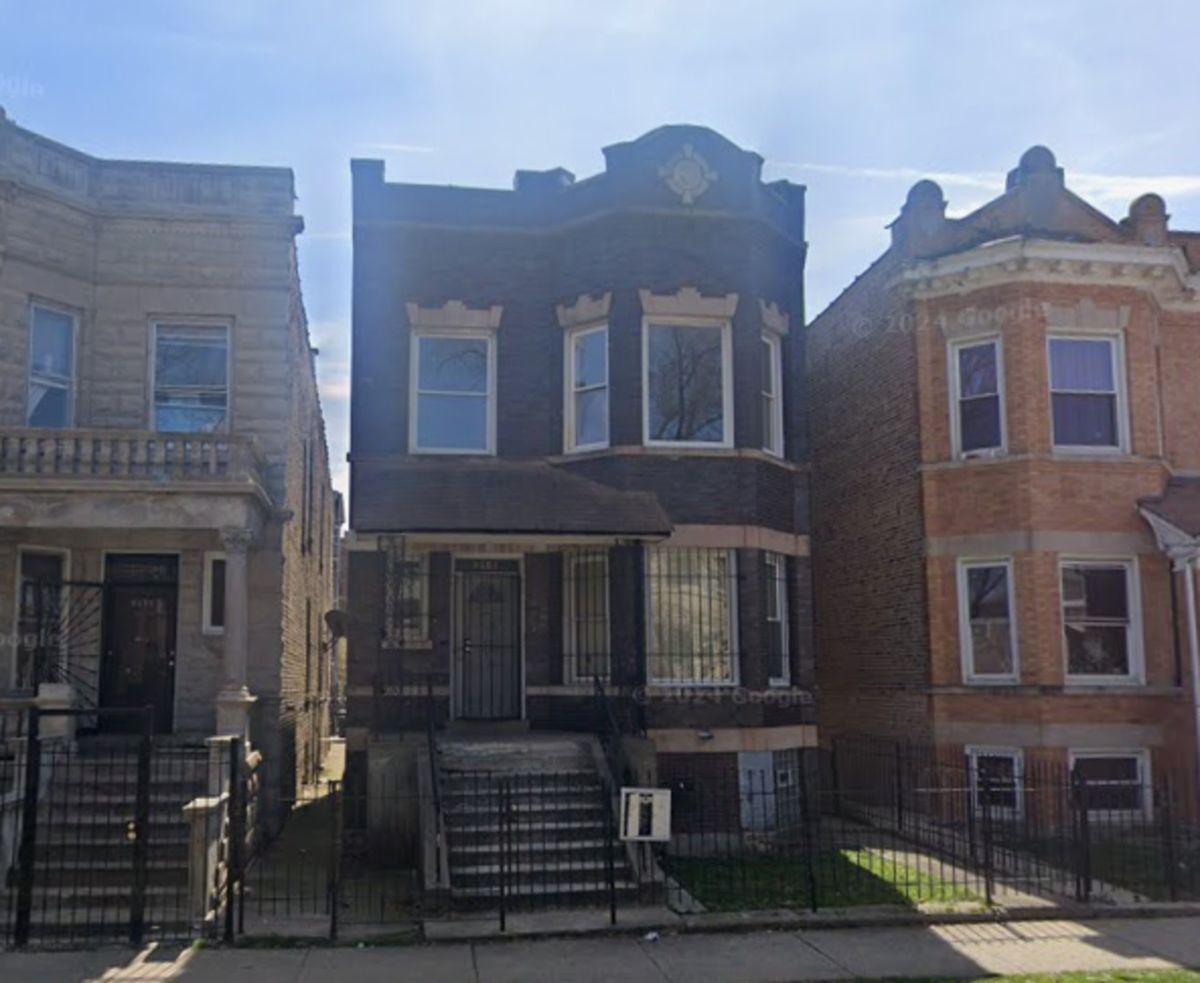 3907 Monroe Street, Chicago, IL 60624