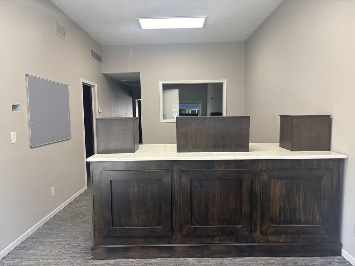 320 N Main Street, Roanoke, IL 61561