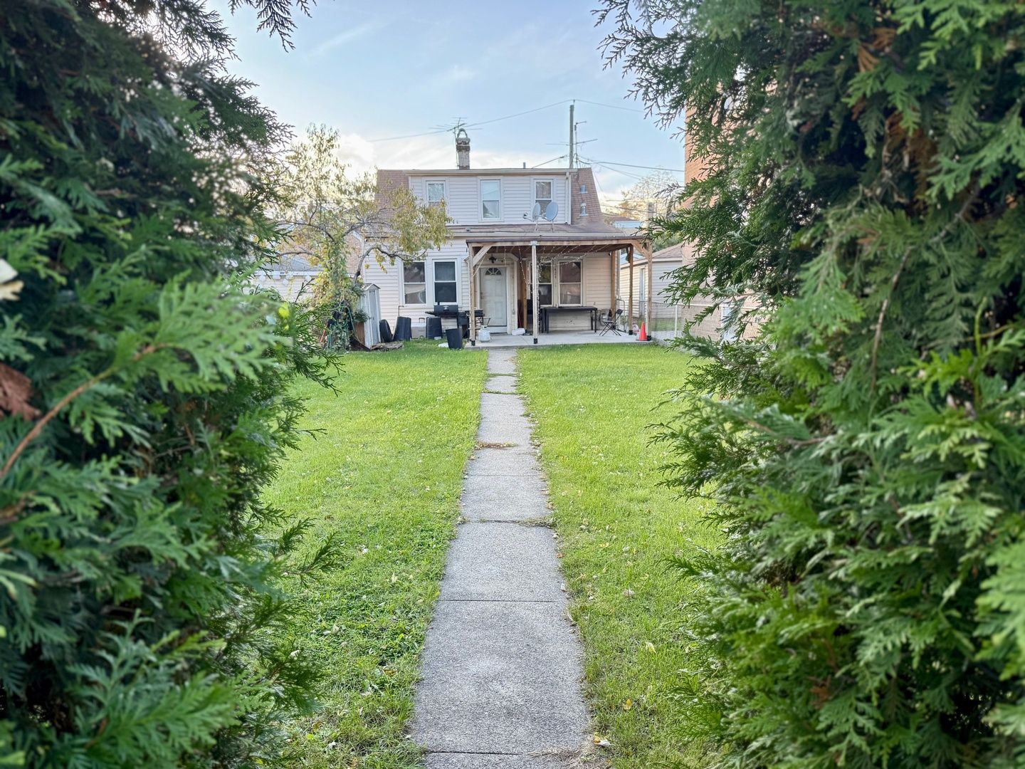 5424 S KENNETH Avenue — Chicago, IL 60632