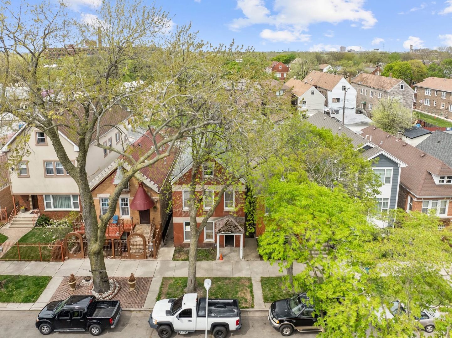 3408 S Carpenter Street — Chicago, IL 60608