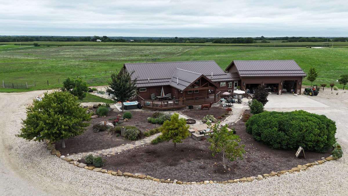 2951 28th Road, Seneca, IL 61360