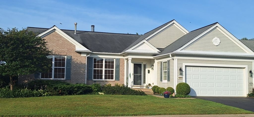 12255 Wildflower Lane, Huntley, IL 60142